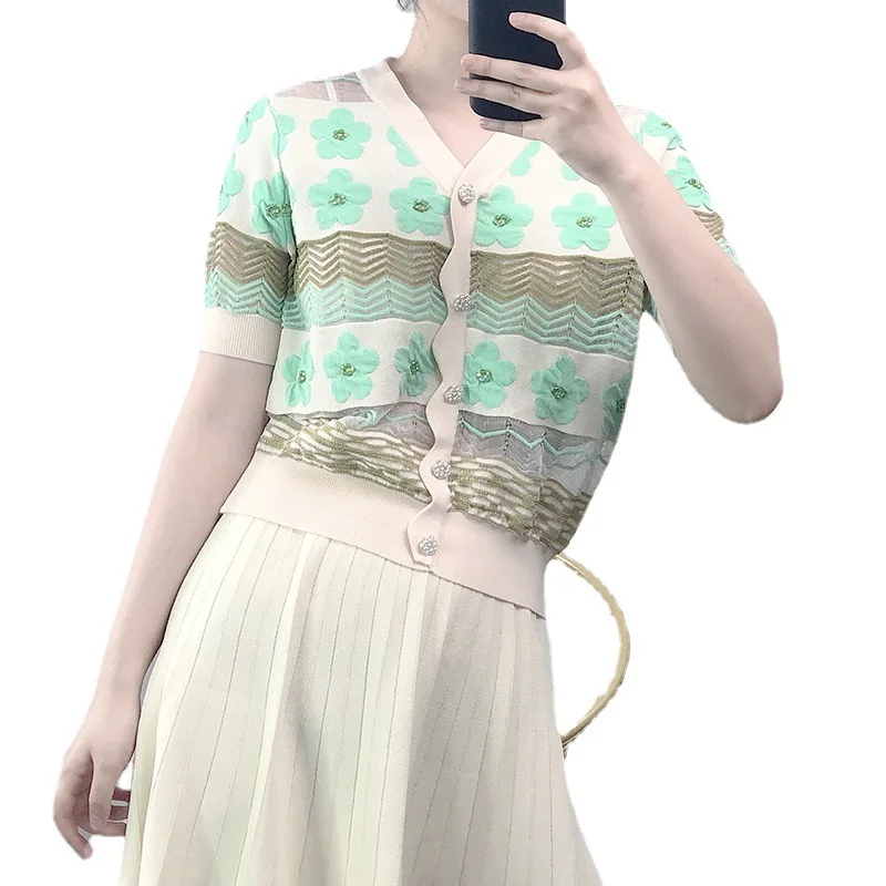 

Retro Sweet Pink Flower Beaded Ice Silk Thin V-neck Knitwear Small Cardigan Short Sleeve Jacket Women's Summer Knitted Cardigan