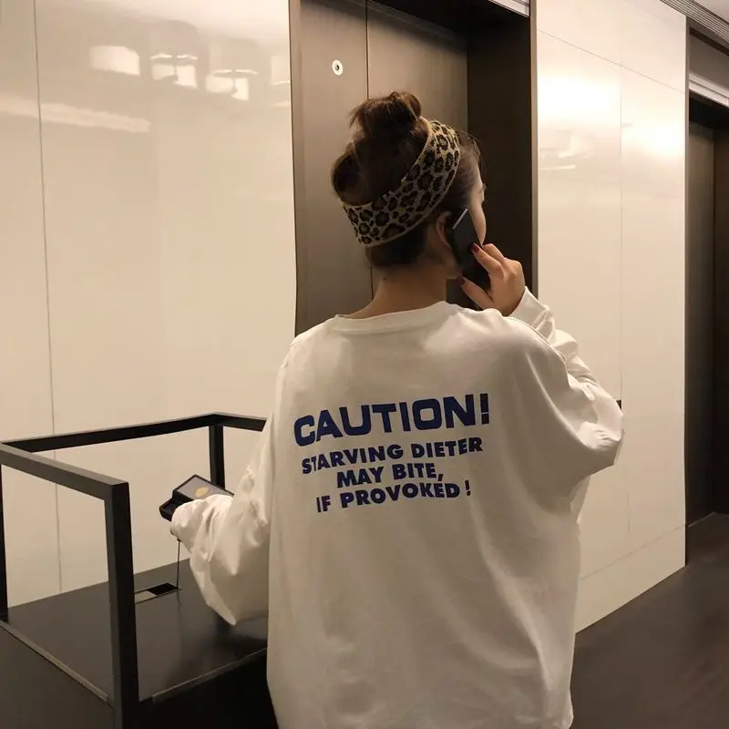 Белая футболка с длинным рукавом женский топ в стиле Харадзюку принтом букв