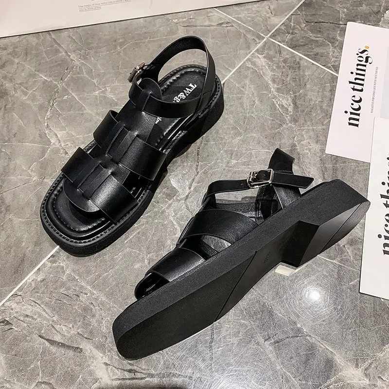 

Summer Thick-Soled Low-Heeled Flat-Bottomed Womens Sandals 2021 New Soft Leather Casual Open-Toed Gladiator Wedging Fashion