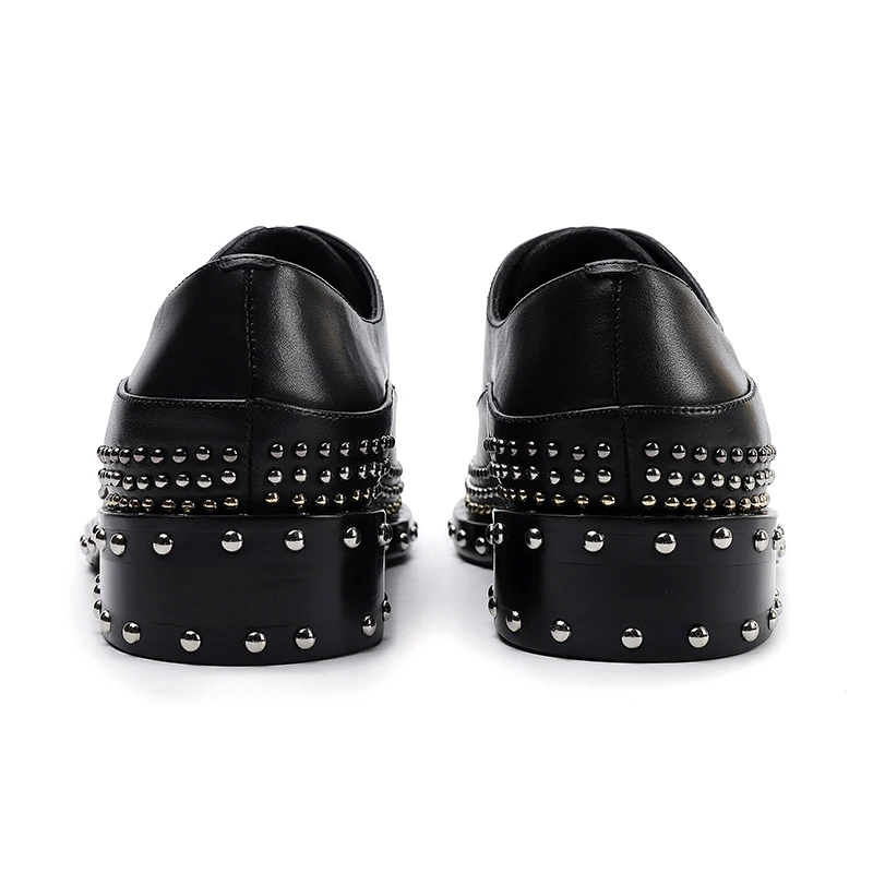 Туфли дерби мужские с заклепками натуральная кожа низкий верх на шнуровке модные