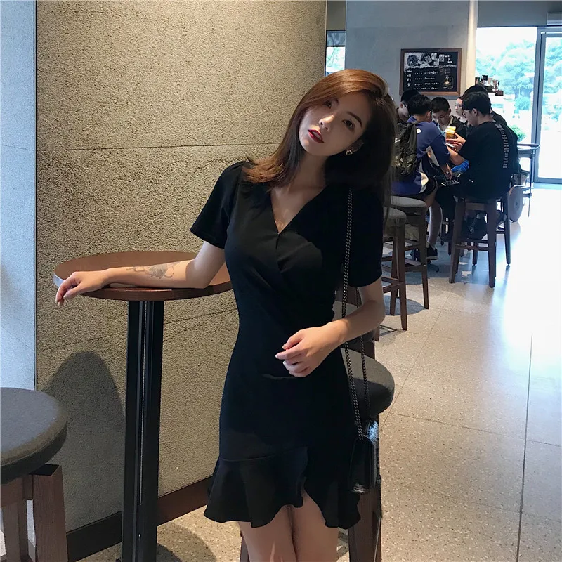 Womens's Irregular Dress Ladies Self-cultivation V Neck Short Sleeve Small Black High Waist Buttocks Female Dresses | Женская одежда