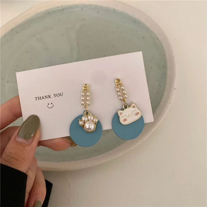 

Linmouge Asymetry Round Pendant Earrings For Women Light Blue Color Geometric Cat Female Pearly Trendy Pin Jewlery Gifts EF210