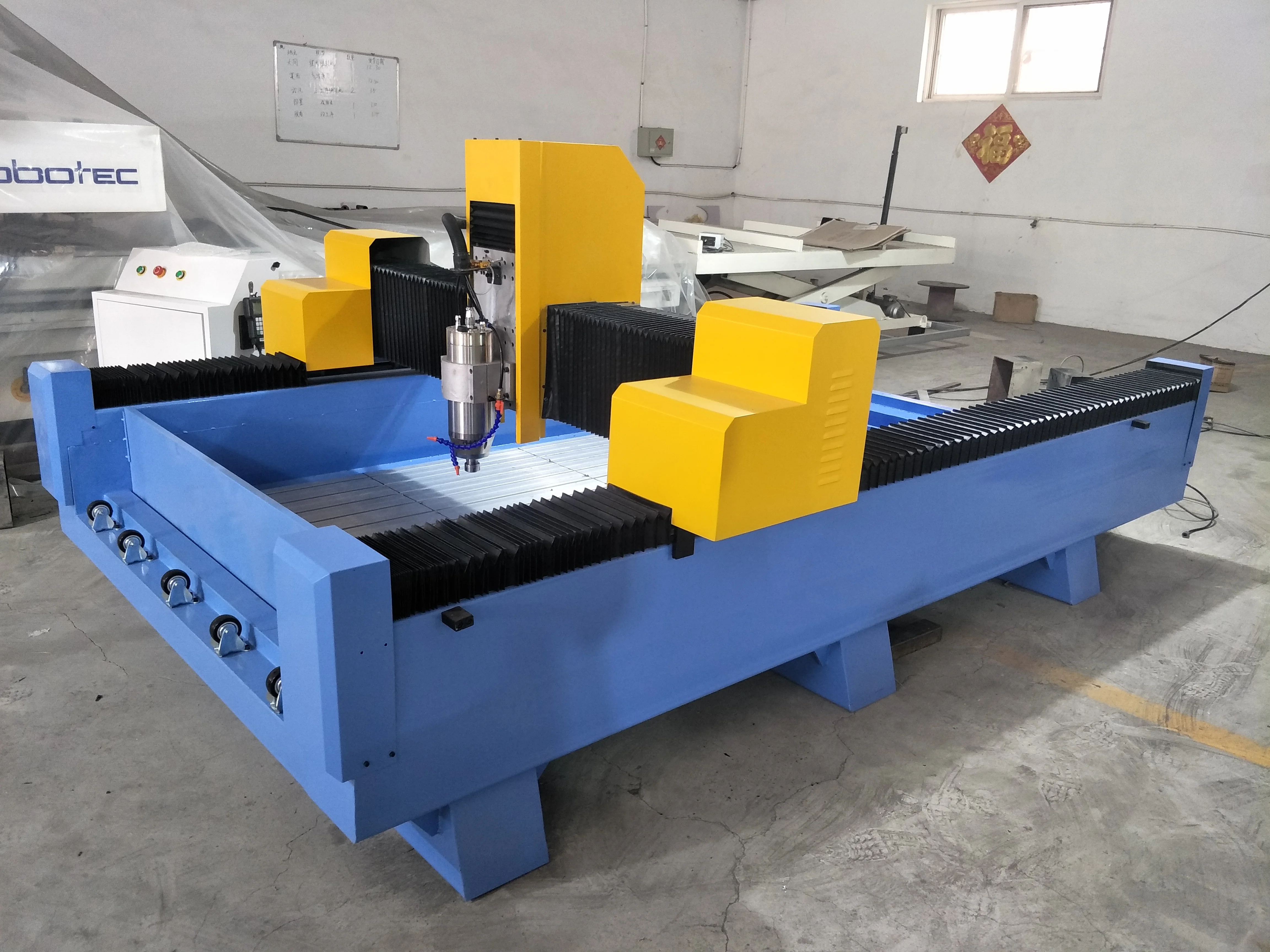 Китайская заводская цена 4 осевой гравировальный станок для камня 1325 резки