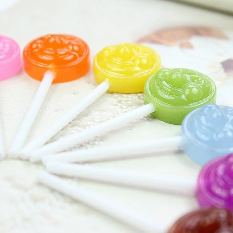

5Pcs 1:12 Dollhouse Miniature Food Cute Mini Lollipop Doll Kitchen Accessories RANDOM COLOR