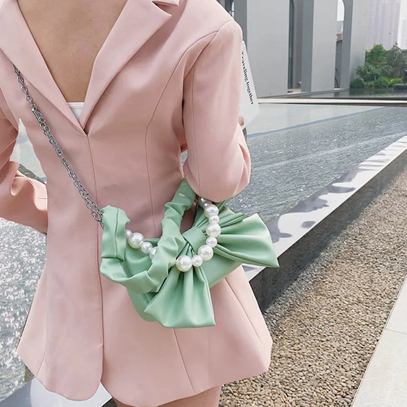 

Luxury Ladies Pearl Chain Handbags 2021 Summer New Style Fold Cloud Underarm Bag High Quality PU Leather Shoulder Messenger Bags