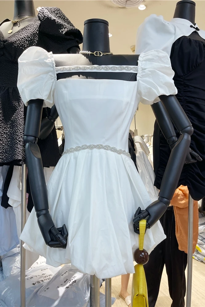 

Retro Beaded Square Collar Puff Sleeve Solid Color Slimming Waist Princess Dress Elegant Sweet French Style Dress for Women