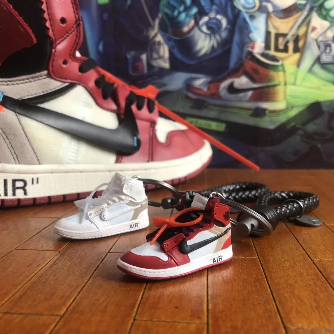 Howplay Mini Sneakers Basketball Shoes Keychain 3D Backpack Pendant Bag Charm AJ1 OW Creative Gifts Keyring for1/6 Soldier Doll