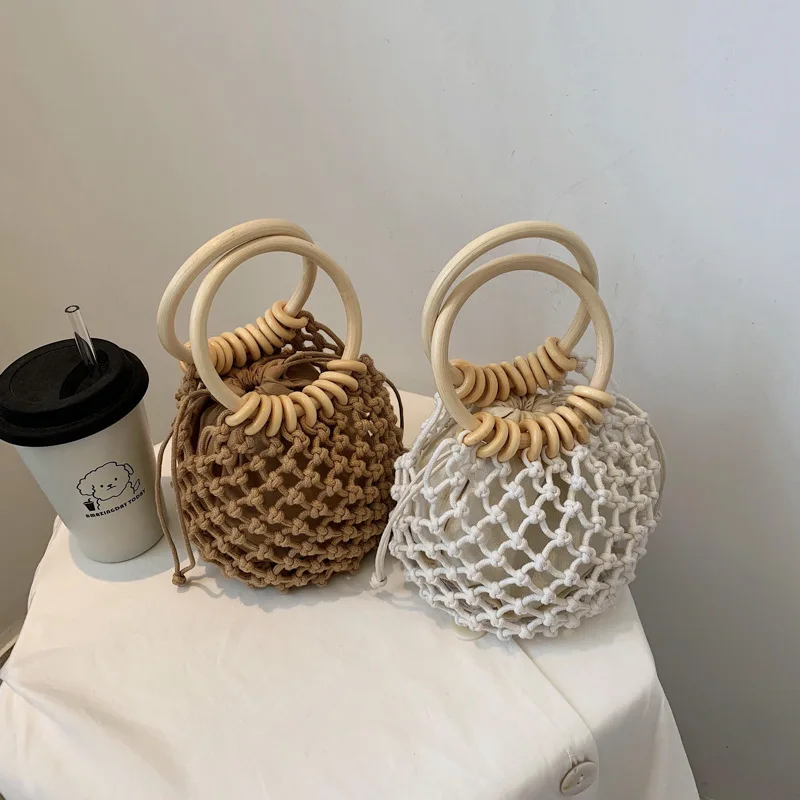 

2021 Summer Hand-drawn Straw Bag with Inner Cotton Bag Small Fresh Woven Beach Bucket Women's Bag Handbag Wooden Handle Tote