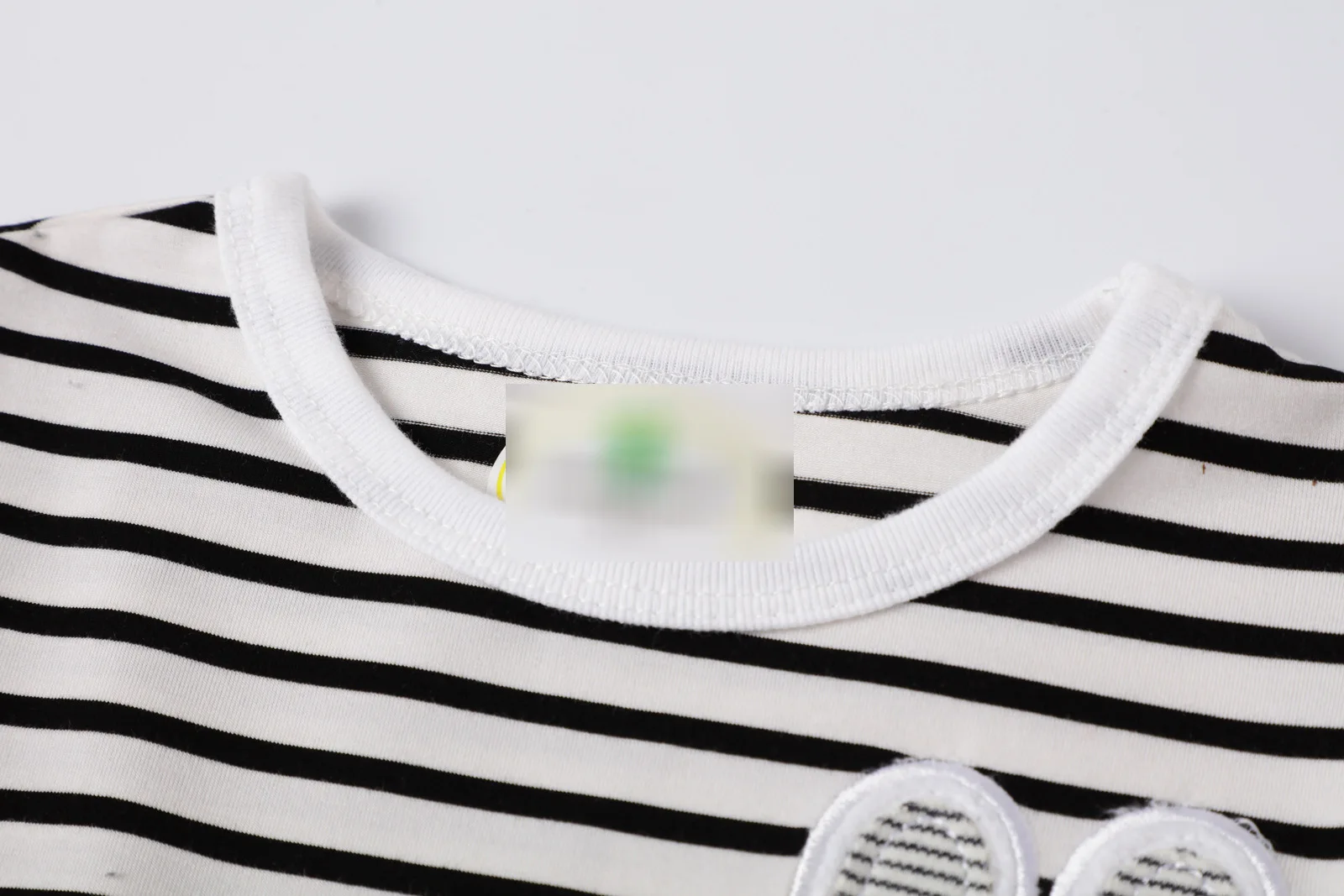 Платье для маленьких девочек новинка 2022 платья осенняя одежда с мультяшным