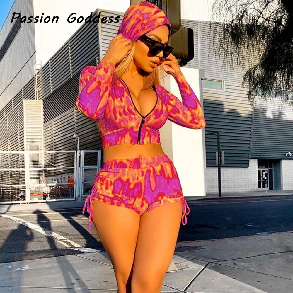 Женский спортивный костюм из 2 предметов с рисунком кленового листа Красная