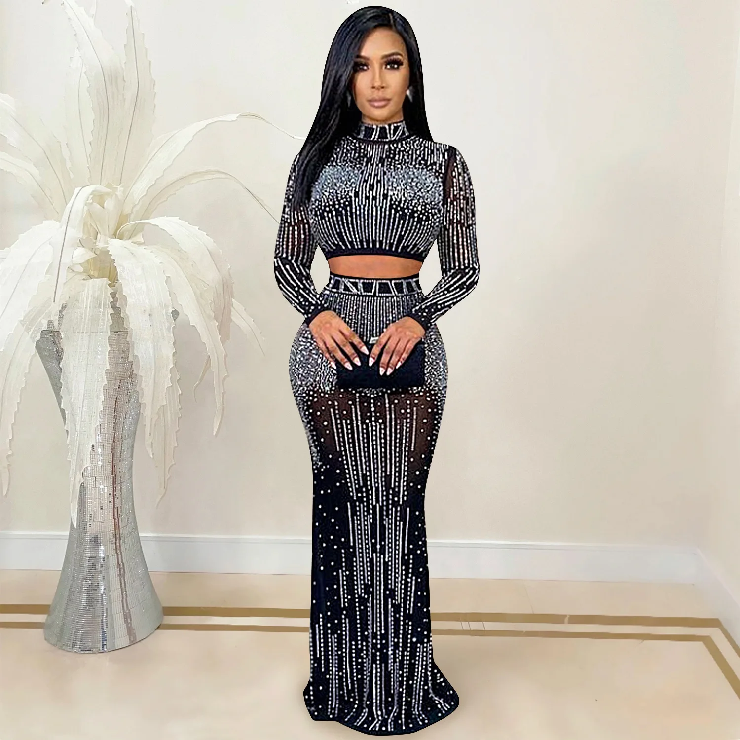 

Sparkly Rhinestone Long Sleeve Crop Top and Long Skirts Sexy Two Pieces Women Sets Fashion Club Outfits Black Night Party Dress