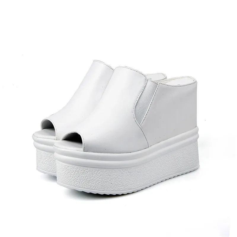 white Летние женские босоножки; коллекция года; Zapatos De Mujer; повседневные женские Босоножки с открытым носком на резиновой подошве, с шипами, на танкетке, с пряжкой и ремешком на щиколотке - Цвет: white