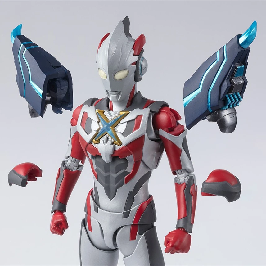 

15cm Japan Anime Ultraman Luminous Steel Aix Gomora Armor Action Figure Model Toy Gk Pvc Model Figma