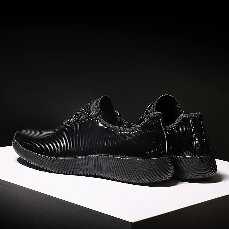 Женские кроссовки из дышащей кожи на плоской подошве|Обувь без каблука| |