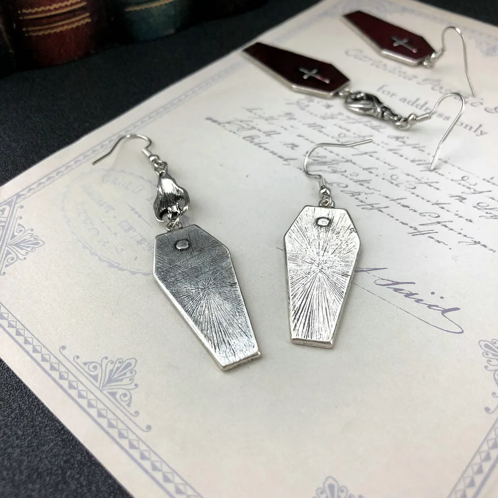 Женские серьги в виде гроба вампира с крестом | Украшения и аксессуары