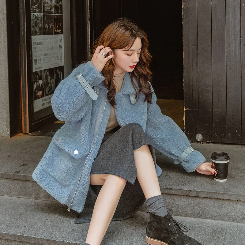 

Short lamb wool coat women loose 2019 autumn and winter new small wool lamb wool grass all-in-one motorcycle suit L10