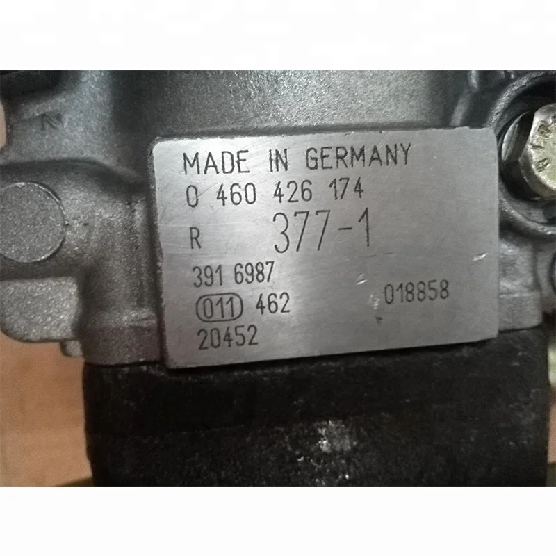 

Diesel engine 6BTAA fuel injection pump 3916987