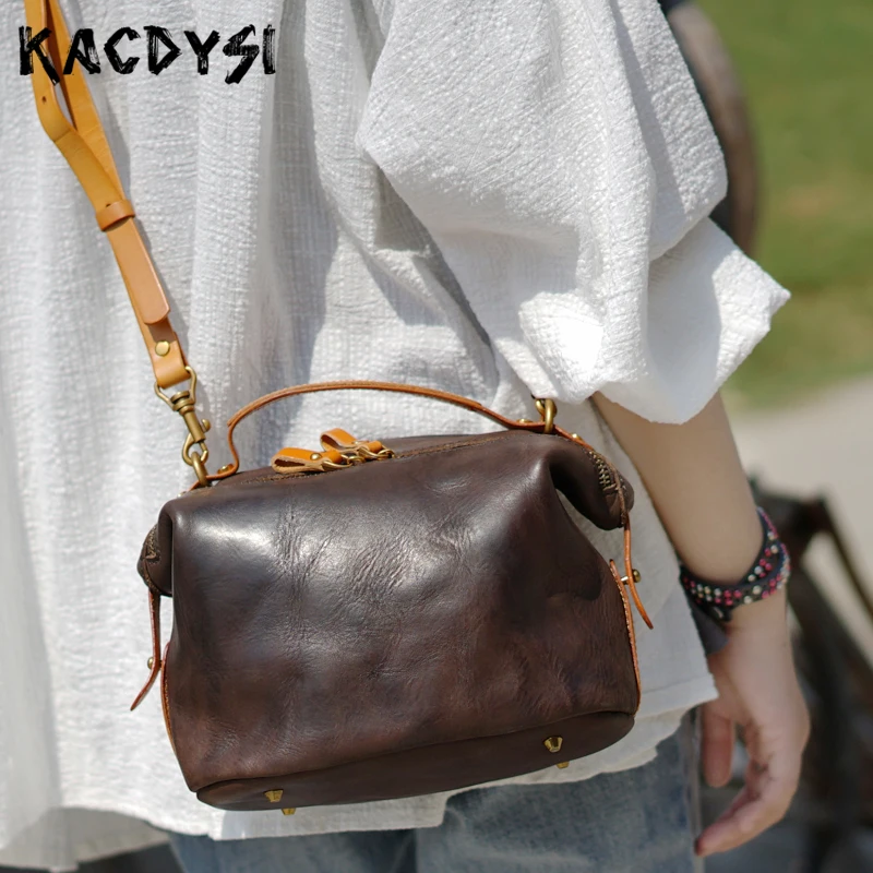 Женская сумка мессенджер из натуральной кожи дизайнерская маленькая для