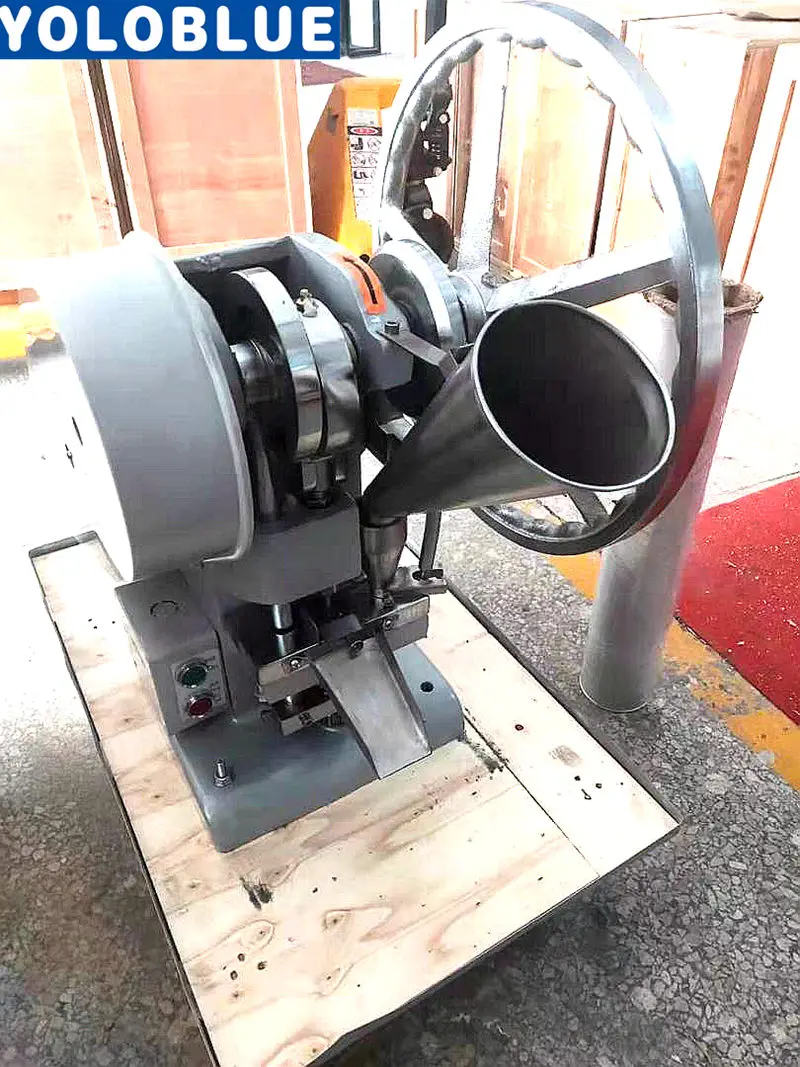 Один Пробивной таблеточный пресс машина TDP-1.5 таблеток производитель |