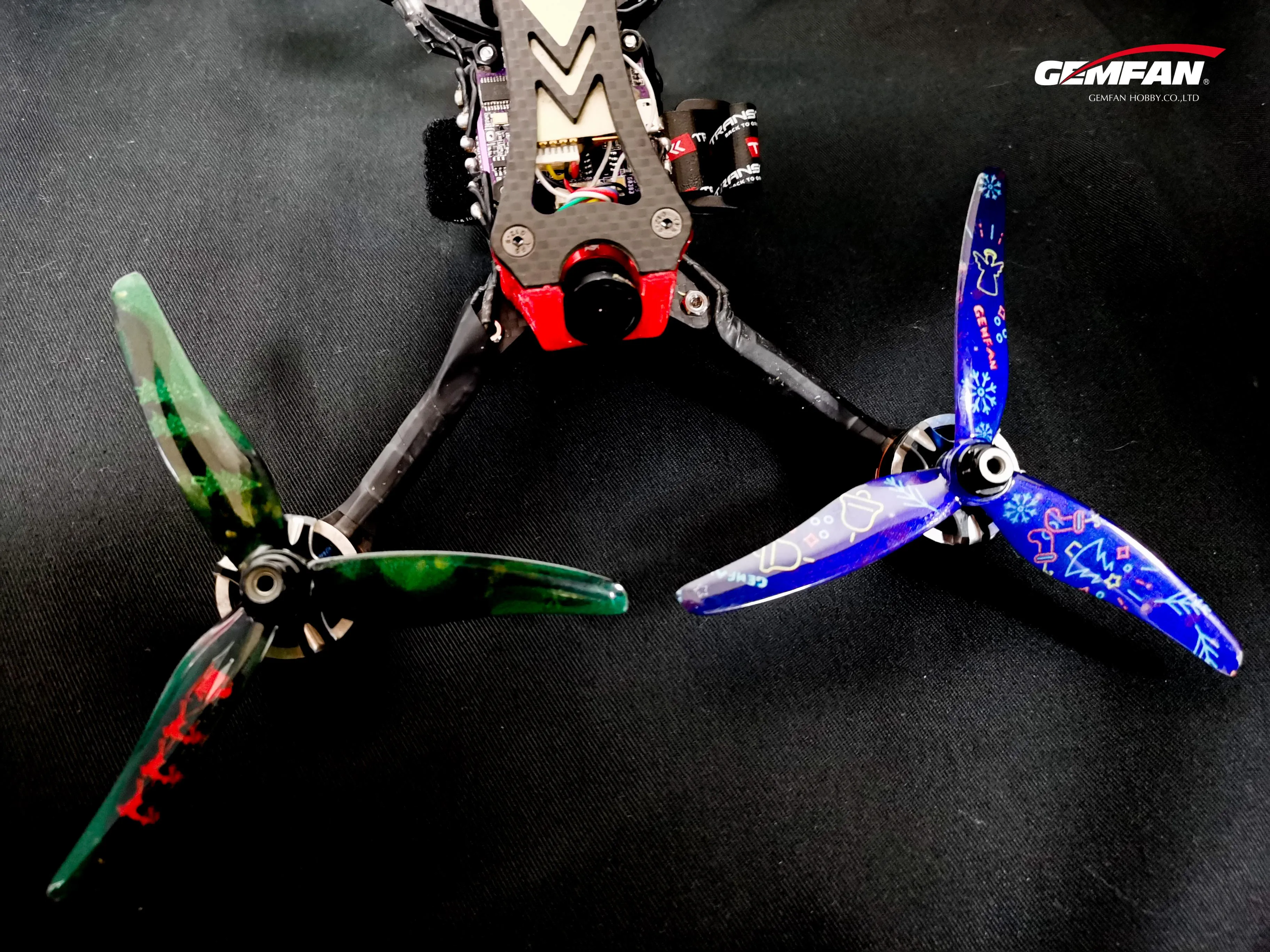 Gemfan Santa Xmas LTD Prop 51433 5.1X4.33X3 3-Blade Limited PC Propeller for RC FPV Racing Freestyle 5inch Drones - купить по