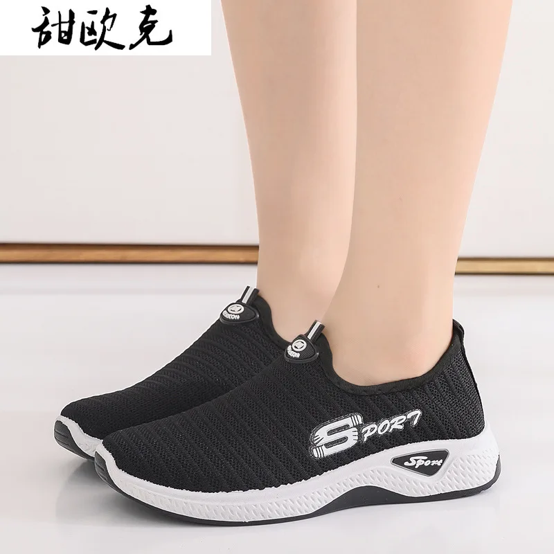

Fashion Women's Shoes 2021 Spring Mesh Breathable Women's Casual Shoes New Light Asakuchi Sneakers Soft Bottom Mother Shoes