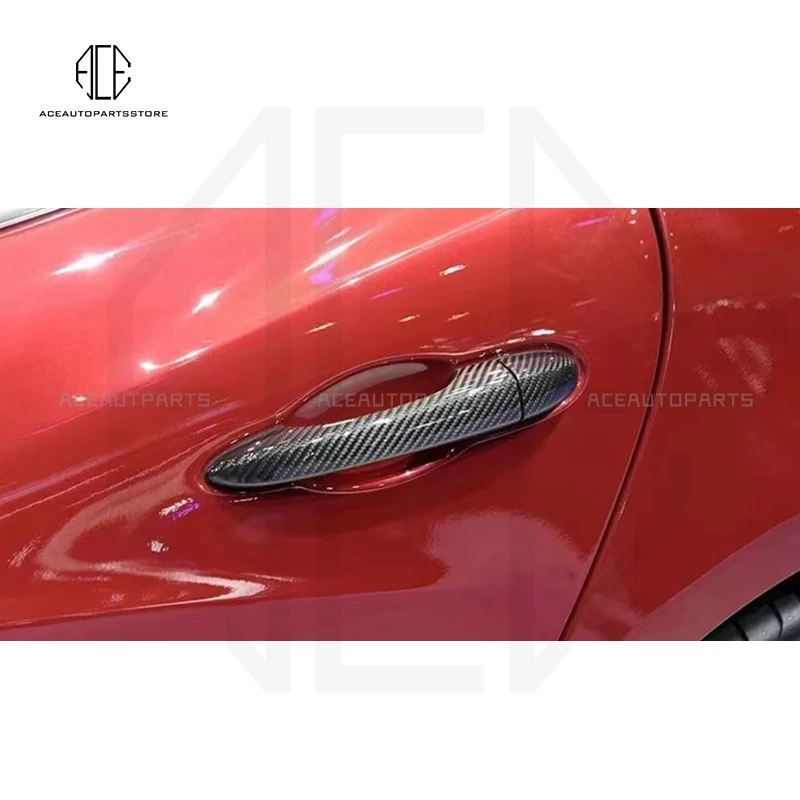 Чехол из натурального углеродного волокна для ручки двери автомобиля Maserati