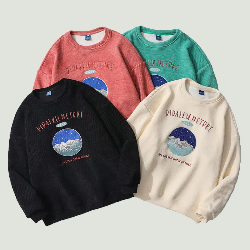 

Свитшот мужской зимний флисовый, с вышивкой в виде Снежной Горы