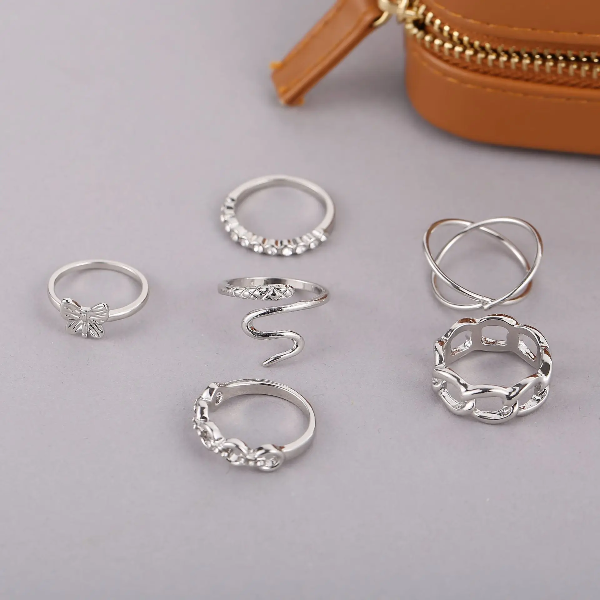 

Crystal Open Rings Set for Women Punk Goth Snake Ring Exaggerated Black Plated Gothic Adjustable Party Gift Jewelry Mujer Bijoux