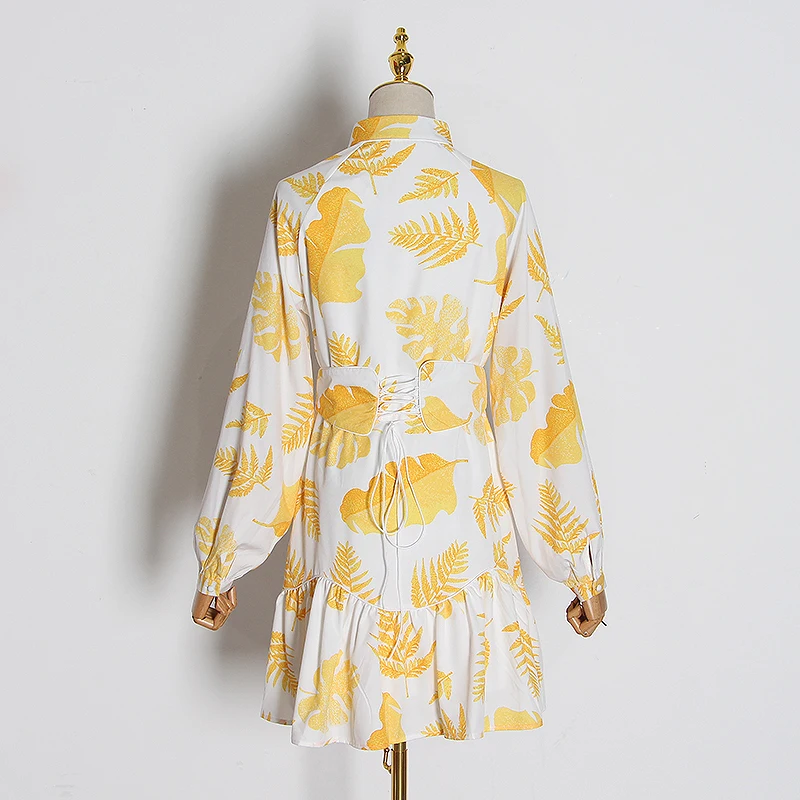 Женское однобортное платье TWOTWINSTYLE белое винтажное с длинными рукавами