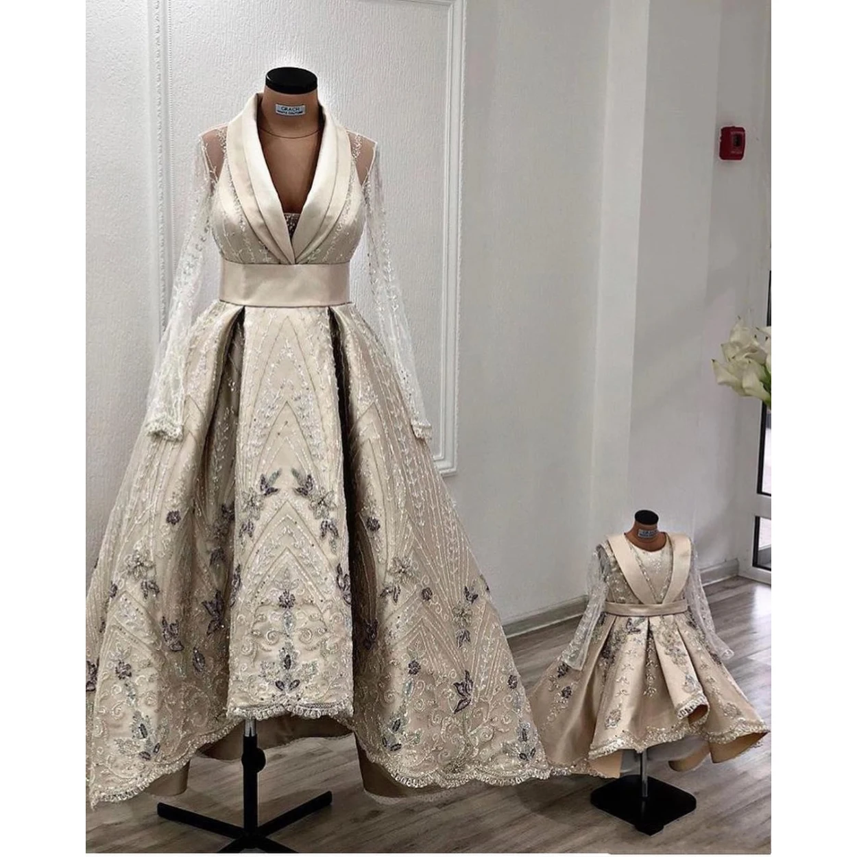 

robe de soirée de mariage Saudi Arabic Evening Dresses vestidos formales Elegant Evening Dress Gowns Beaded Applique Sleeves