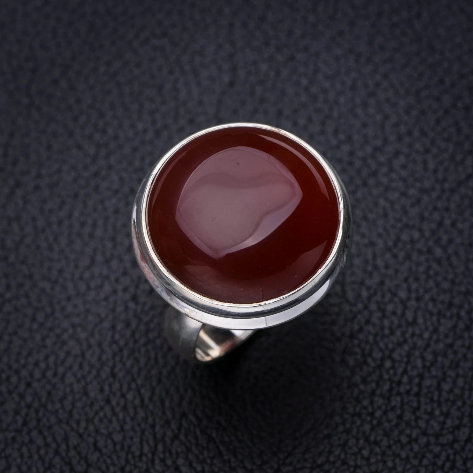 

StarGems Natural Carnelian Handmade 925 Sterling Silver Ring 7.25 E7828