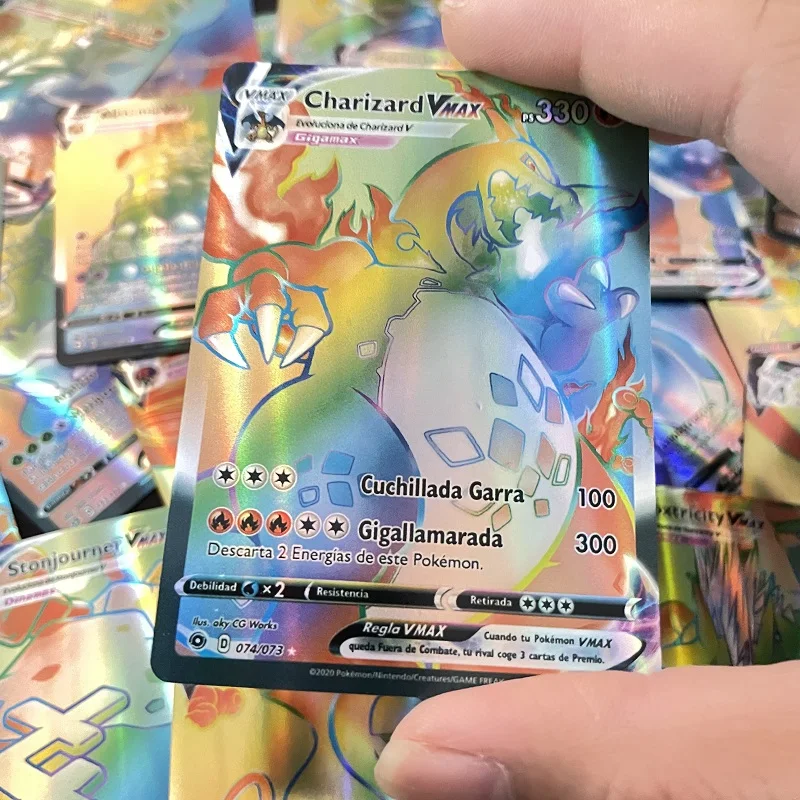 2021 голографические игральные карты Pokemon в испанском стиле Charizard VMAX игра Castellano