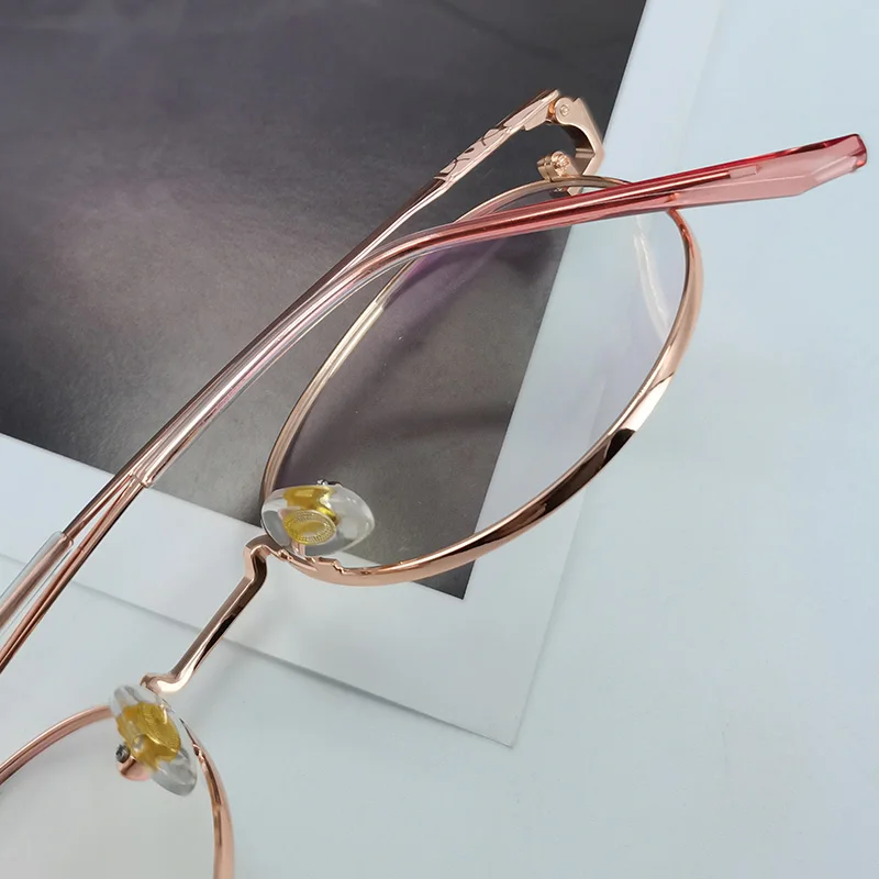 

Anti Blue Ray Photochromic Sunglasses Change Color Round Metal Women Men Chameleon Glasses Indoor Outdoor UV400 Eye Protection