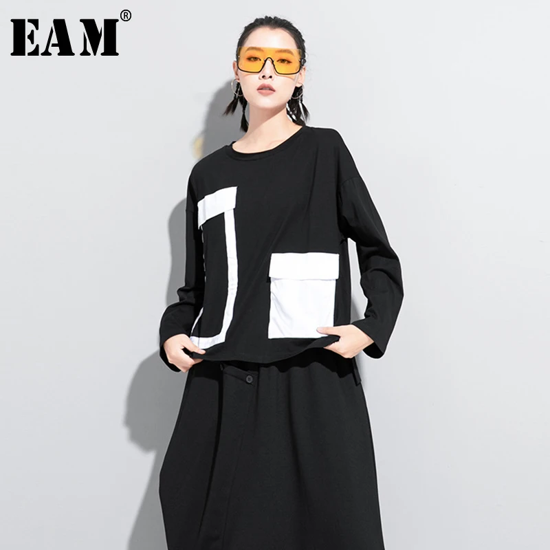 [EAM] Женская Черная футболка с карманом и разрезом большого размера новая модная