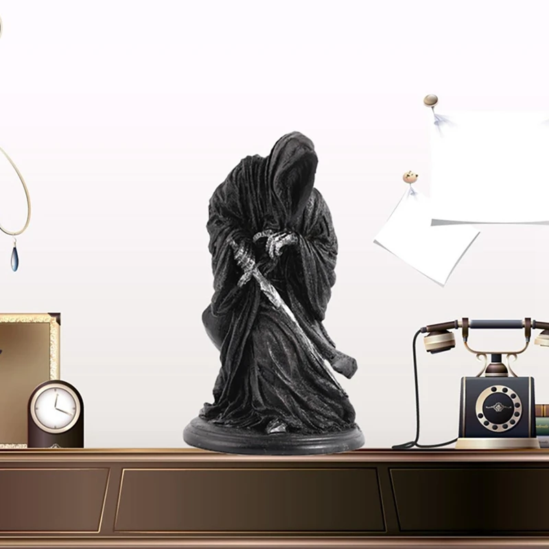 

Скандинавская Ретро фигурка волшебника, черная фигурка Темного рыцаря для домашнего декора, художественная скульптура, статуэтка черных в...
