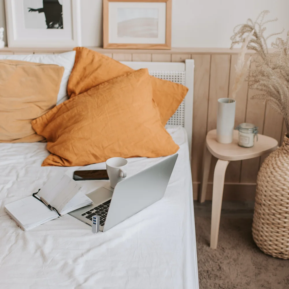 

3 Port USB Hub with Swiveling USB Connector USB 3.0 USB Splitter Data Dock