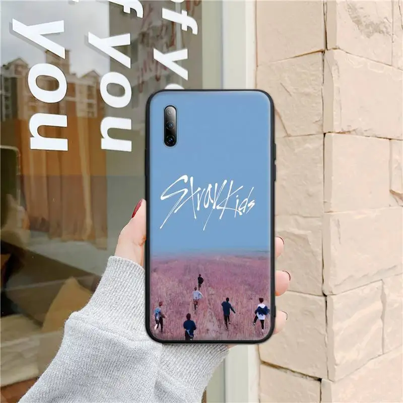 

Stray Kids K Silicone Phone Case for Samsung A02 A52 A12 A8 Plus A9 2018 A10S A20 A30 A40 A50 A70 A72 A32 M02 Case