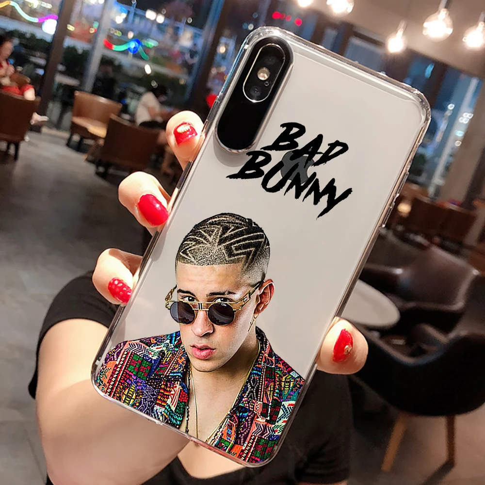 Bad Bunny Transparent soft shell For iphone 11 SE X 7 XR XSMA 11Pro 11ProMax cartoon Cover | Мобильные телефоны и