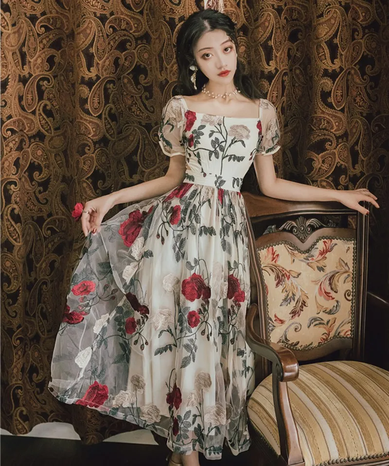 

Dresses