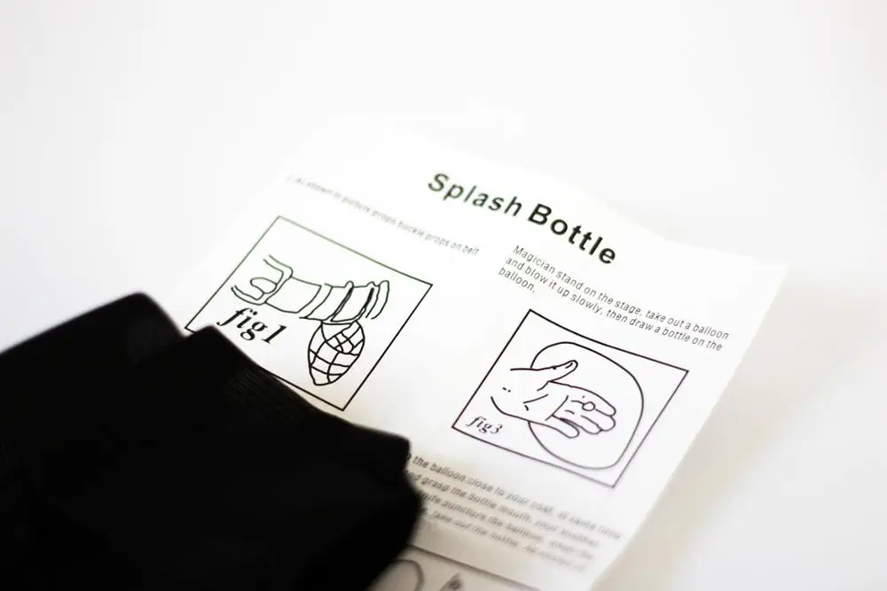 Появляющаяся бутылка в воздушном шаре Волшебная бутылка-брызговик сцена и