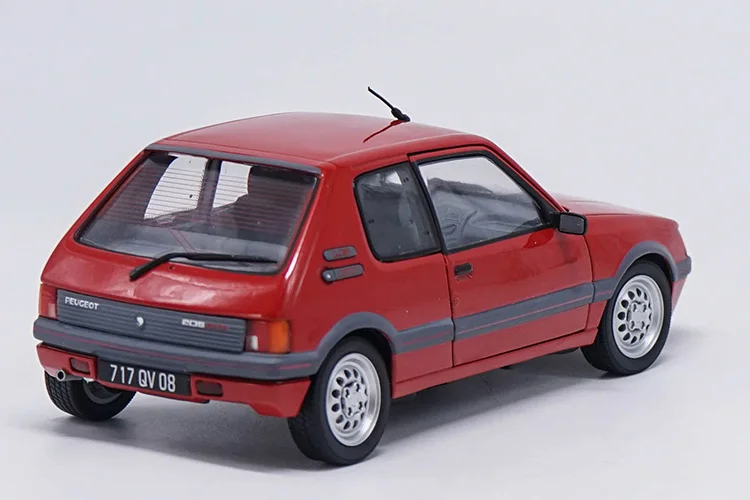 Оригинальный заводской 1:18 1991 GTI PEUGEOT 205 красный сплав металлический литой