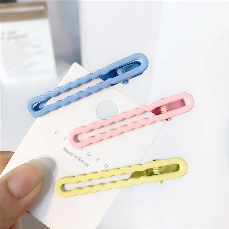 

3Pcs/Set Hair Clip Women Girls Solid Color Plastic Hair Claw Clip Hair Accessories Fashion Headwear Hairpins Styling Ornament