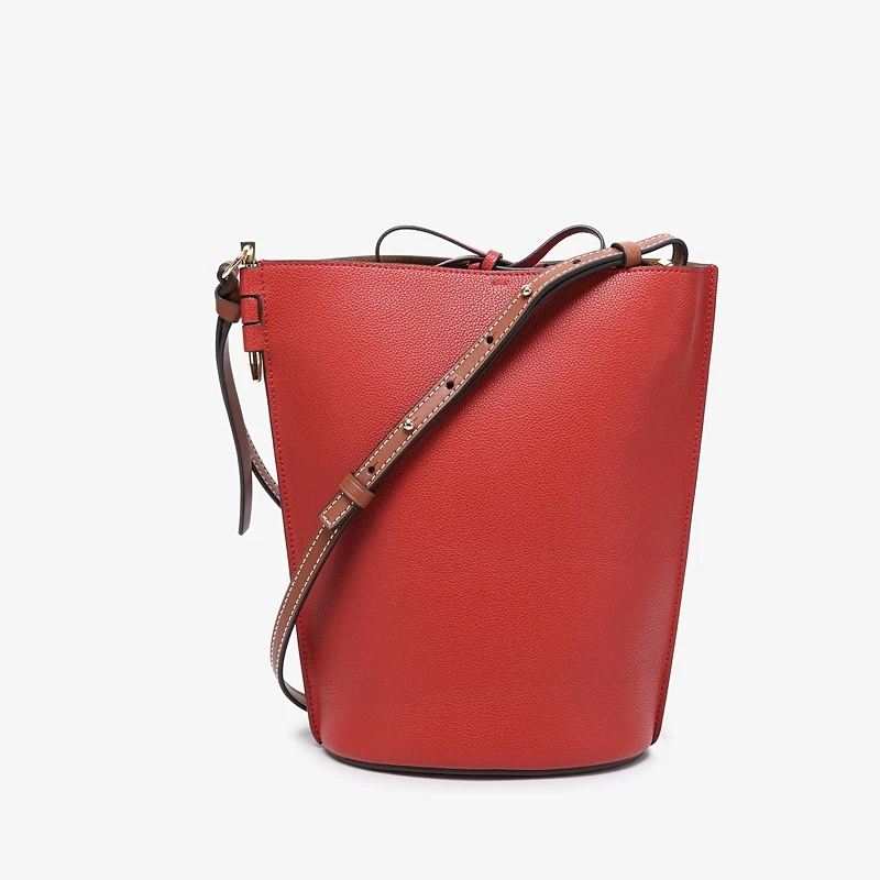 

Bag women's bag new 2020 net red with the small fragrant leather bucket bag women's head layer cowhide shoulder oblique satchel