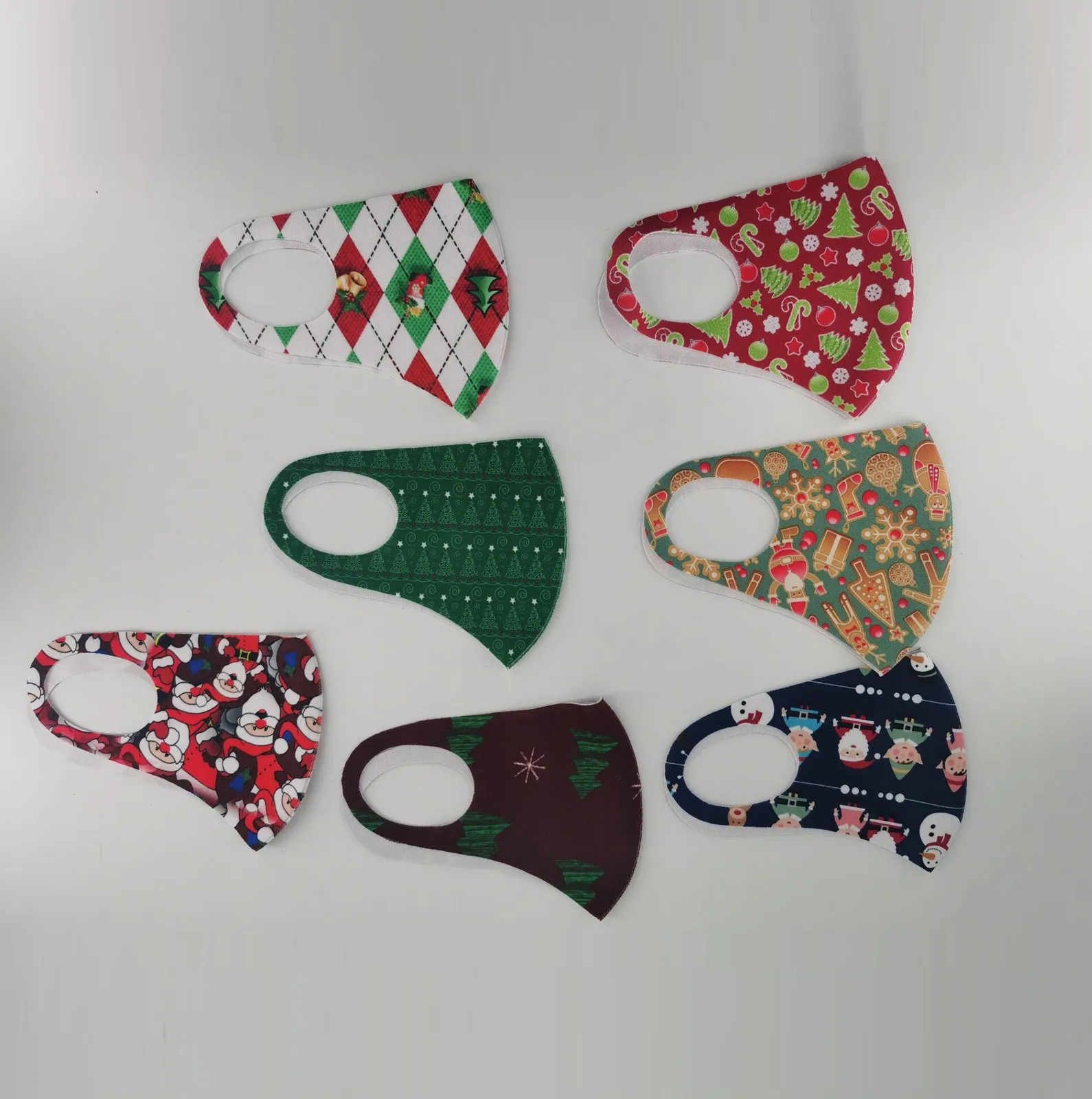 

Fashionable Christmas Print Face Mask For Adult Men And Women Protective Ice Silk Mask Reusable Protective Mouth Cover /02