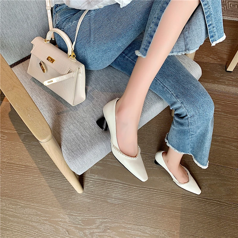 

Osunlina Genuine Leather Woman Pumps Elegant Pearl Decoration Slip On High Heels Square Toe Handmade Kid Suede Shoes A338