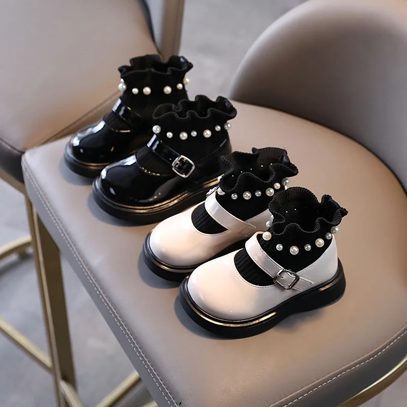 

Autumn and Winter Flanging Girls Socks Boots Round Toe Warm Girls Princess Shoes Trend Girls Leather Boots