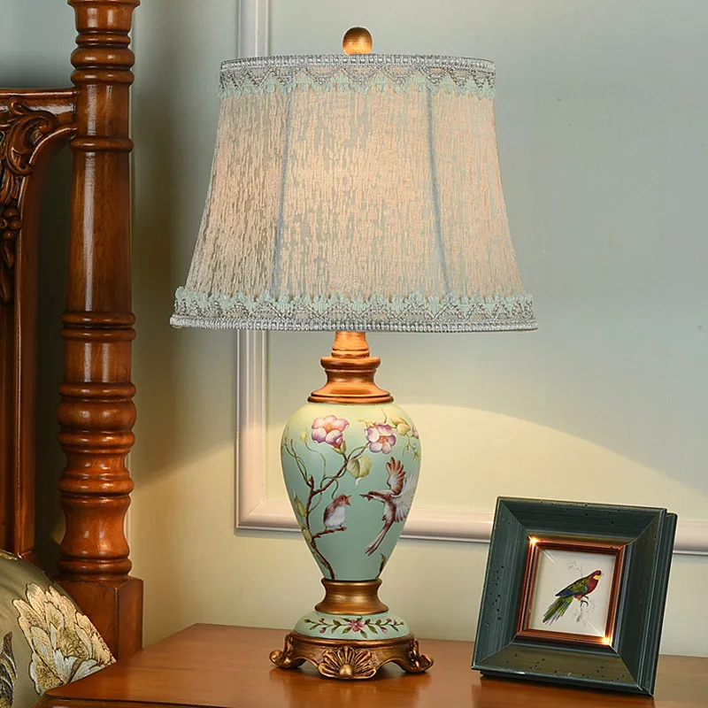 Европейские винтажные полимерные художественные настольные лампы американские