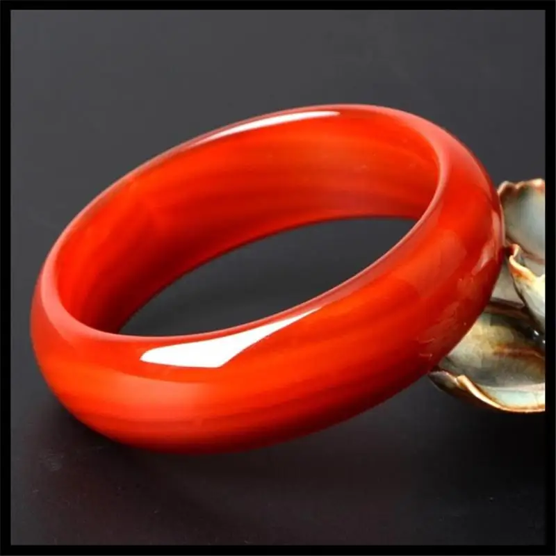 

China Hand engraving Natural red agate Bracelet 63mm diameter Woman bangle