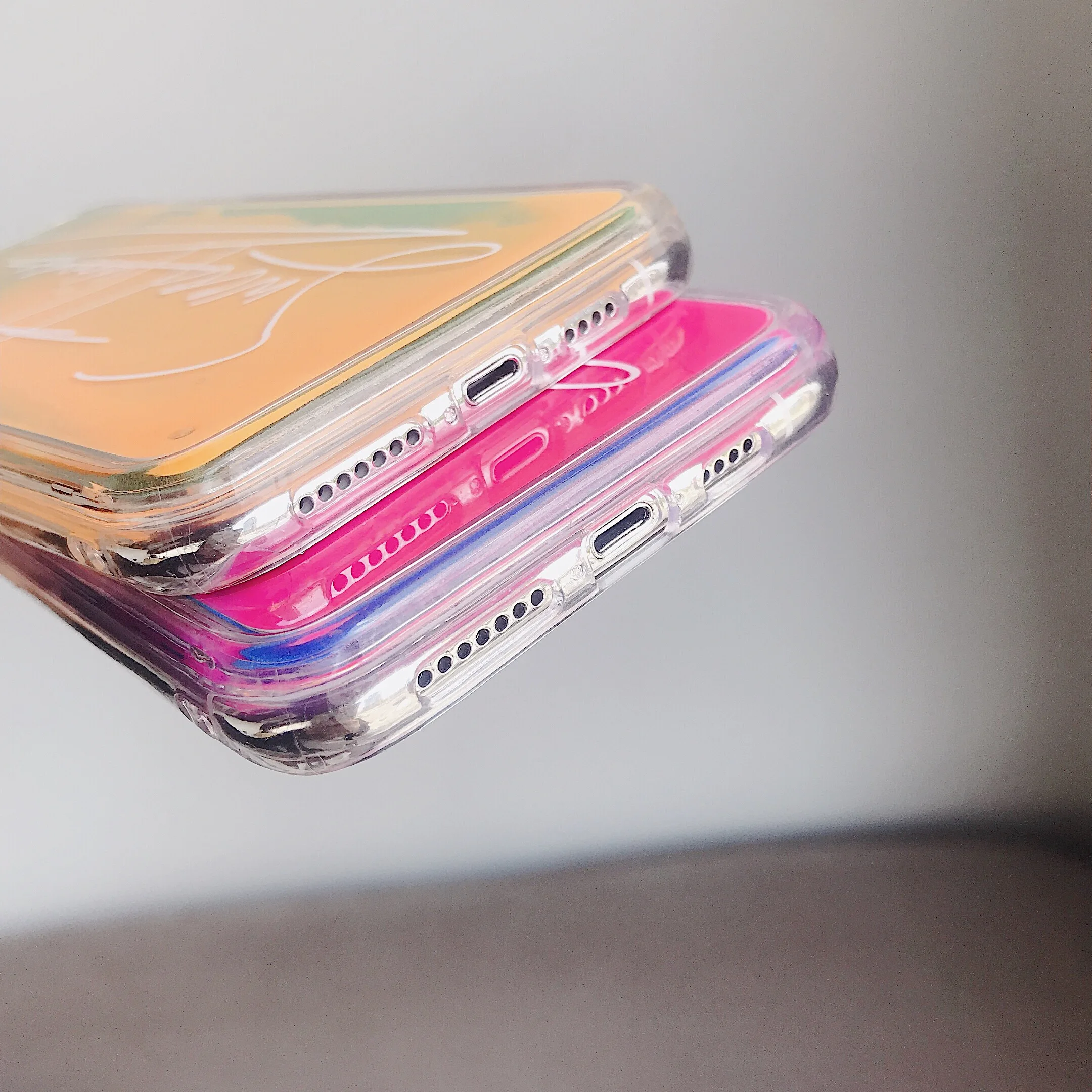 New Hot Luxury Fashion Neon Sand Luminous Liquid Quicksand Phone Case For iPhone X XS MAX XR 6 6s 7 8 Plus TPU Back Cover Coque |