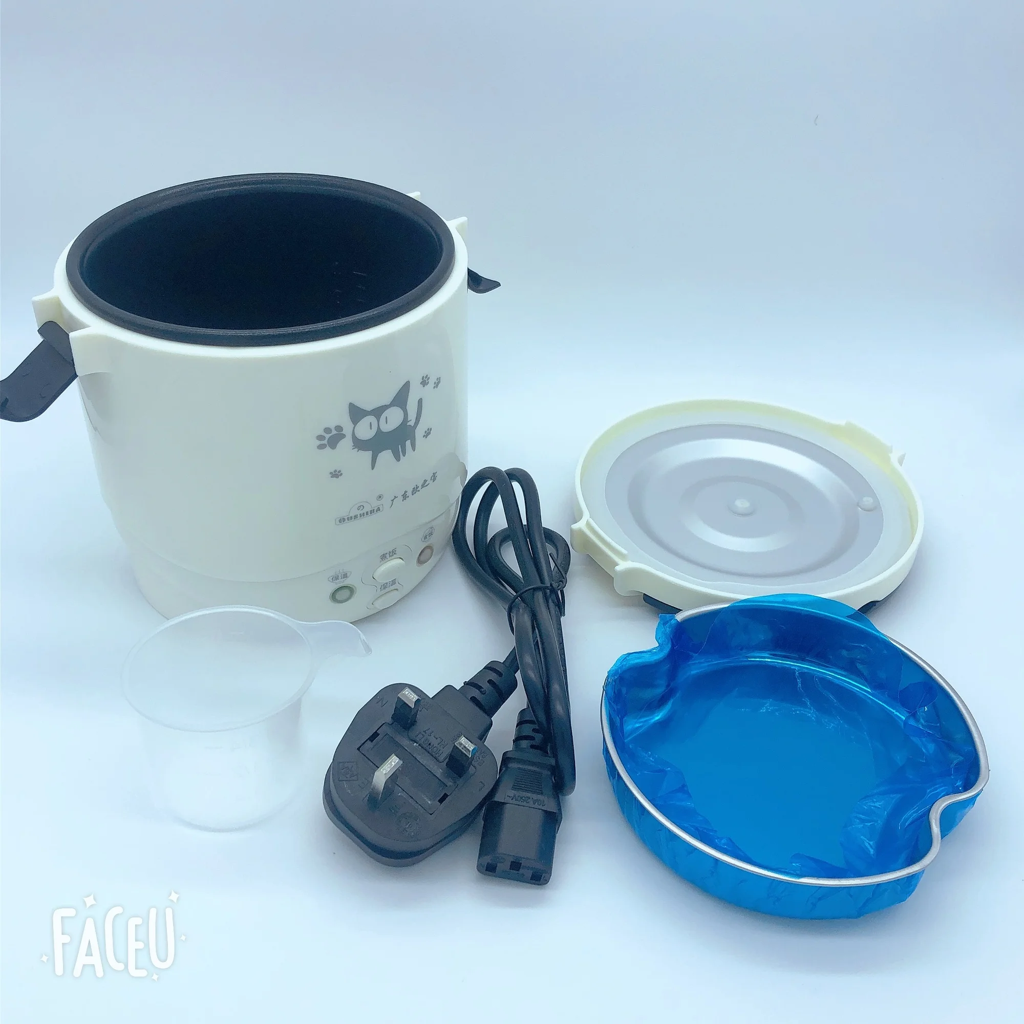 

1L Rice cooker Used in house 110V to 220V or car 12V to 24V Enough for two people with English instructions